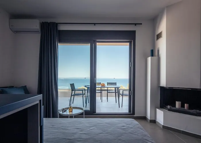 Ermojo Luxury * Metokhion Patriotikon