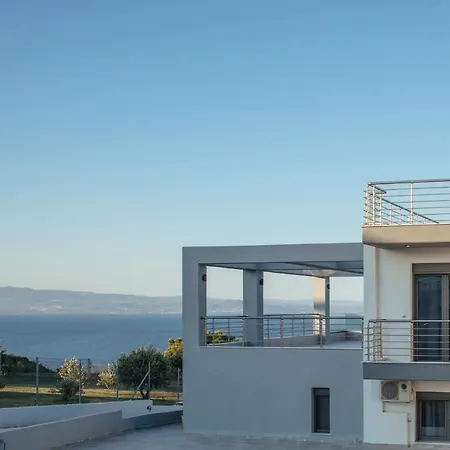 Апартаменты Ermojo Luxury Metokhion Patriotikon