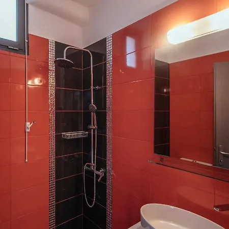 Апартаменты Ermojo Luxury