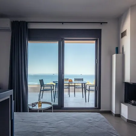 Ermojo Luxury * Metokhion Patriotikon