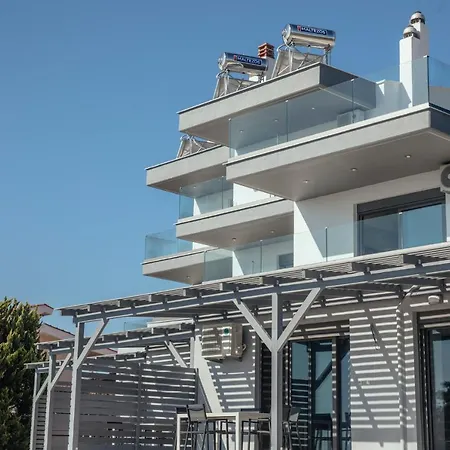 Ermojo Luxury Апартаменты Metokhion Patriotikon